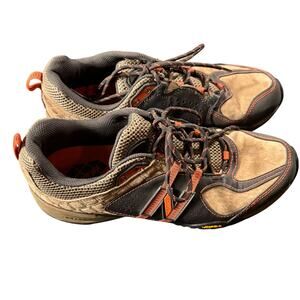 New Balance 1520 Women's Size 11 Brown Vibram Trail Hiking Camping Outdoor Shoes